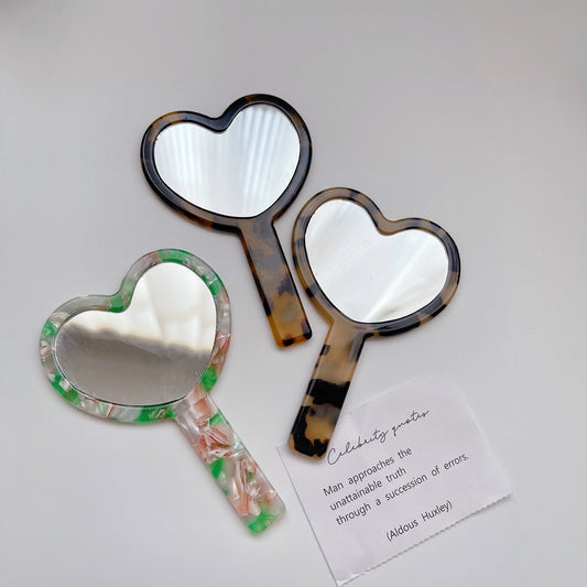 Health & Beauty - Fashion Portable Love Makeup Small Mirror