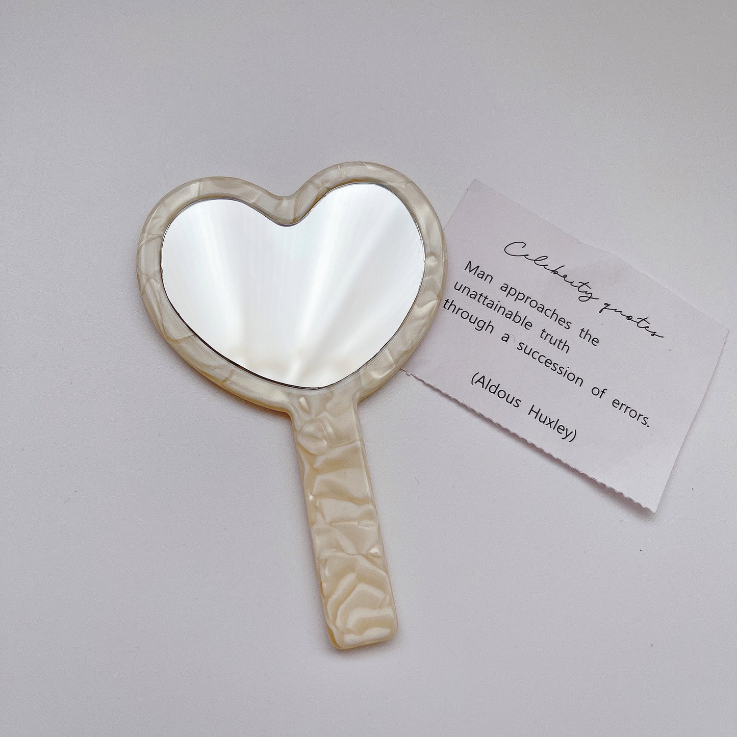 Health & Beauty - Fashion Portable Love Makeup Small Mirror