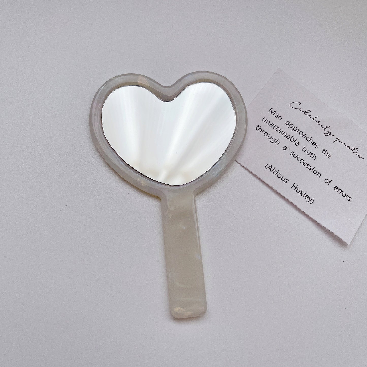 Health & Beauty - Fashion Portable Love Makeup Small Mirror